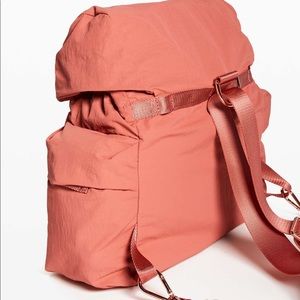 lululemon back to me bag